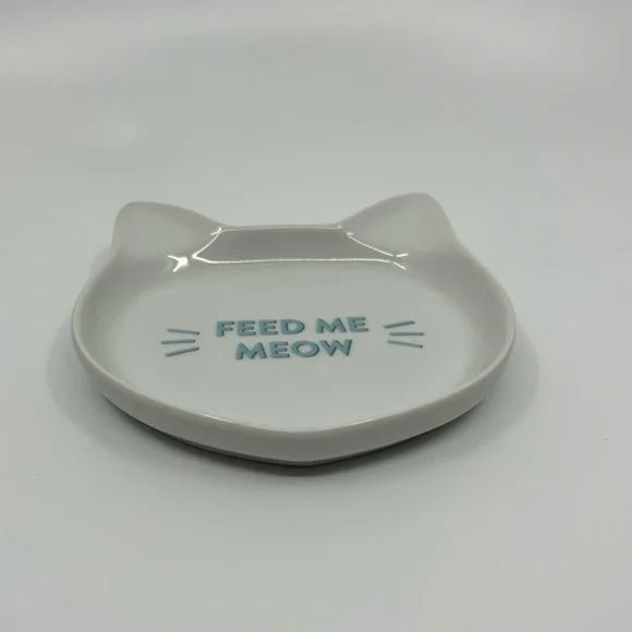 Cute Cat Plates - Picture 3 of 4